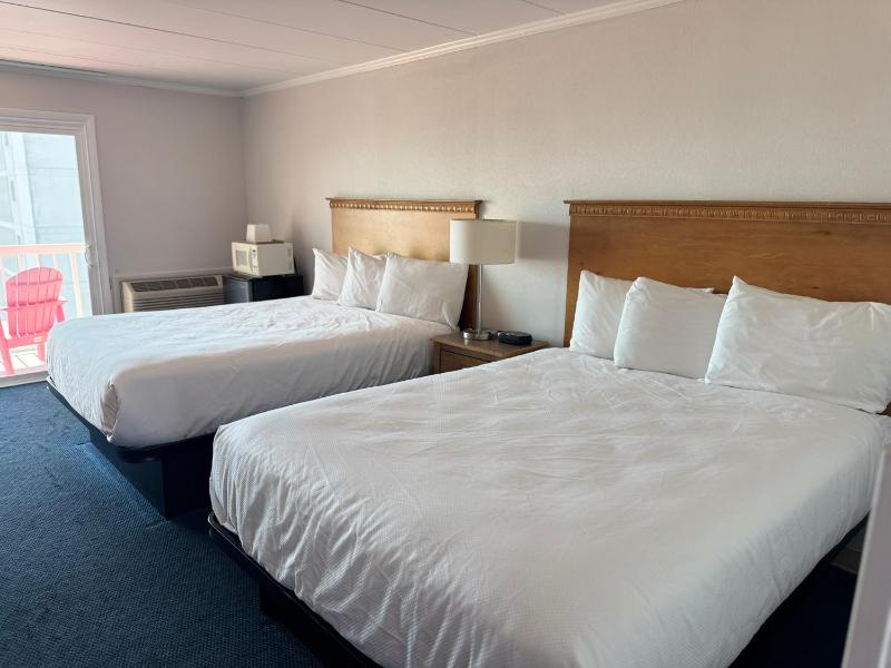 Flamingo Motel - image 40