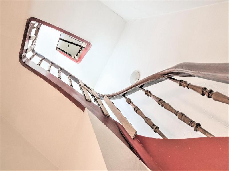 Elegant Duplex for 12 in Capital Street - image 12