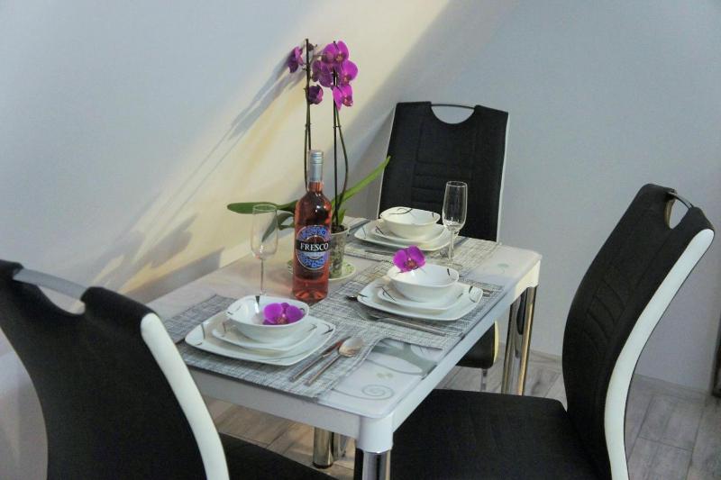 Apartment with Terrace image 3