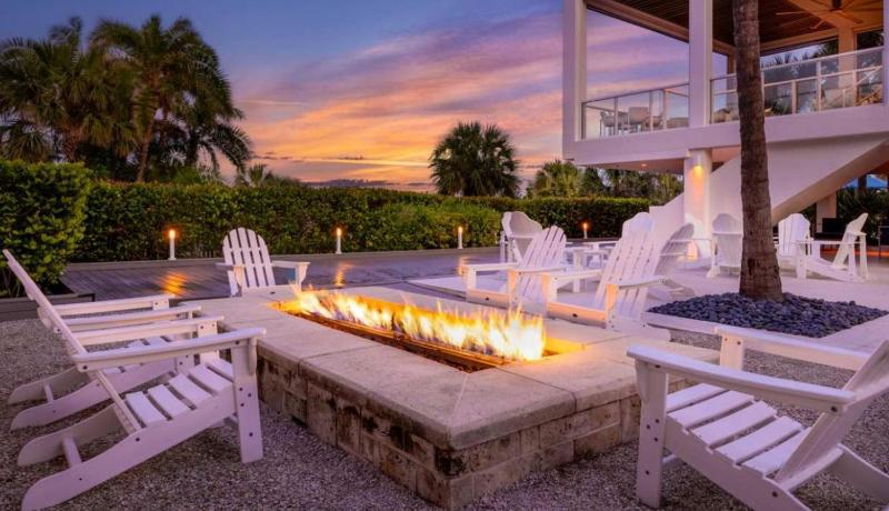 Crystal Shores Resort Three-Bedroom Villa - image 16