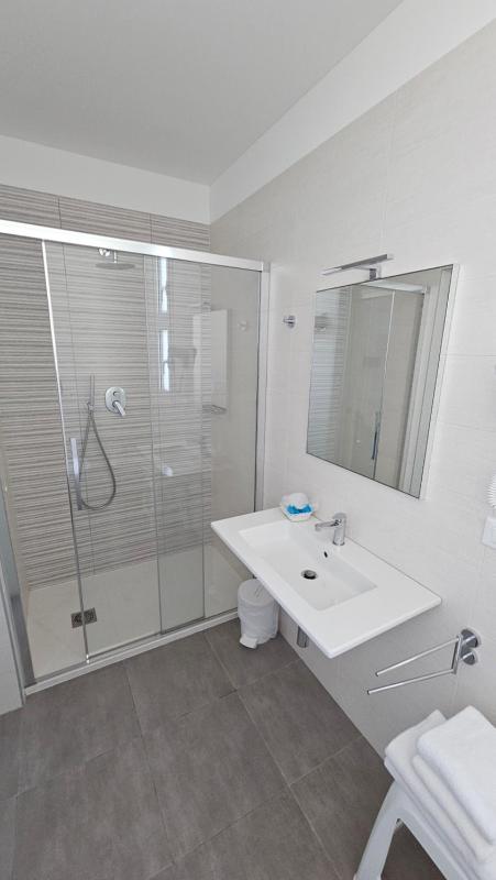 Hotel Linda - image 33