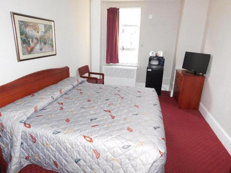 Hotel Harrington - image 12
