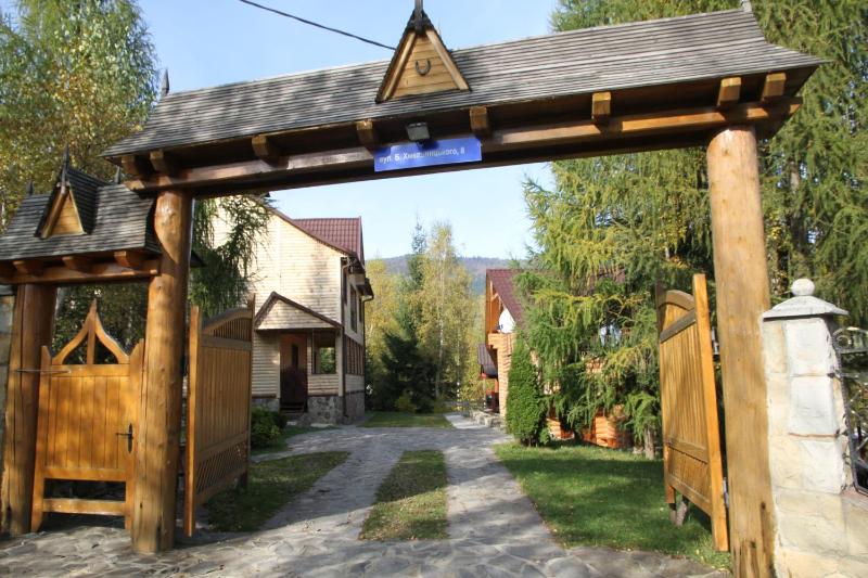 Kraevyd Hotel - image 2