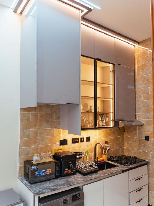 Ivys cozy Modern Studio Home 3D in Kisasi - image 3
