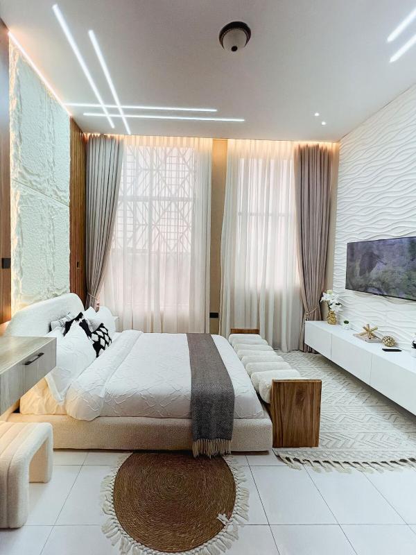 Ivys cozy Modern Studio Home 3D in Kisasi - image 9