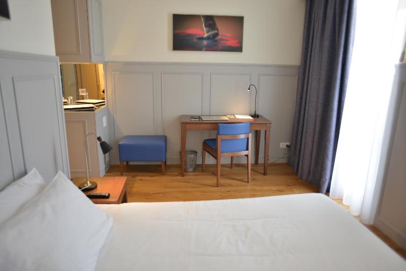 Superior Double or Twin Room image 4