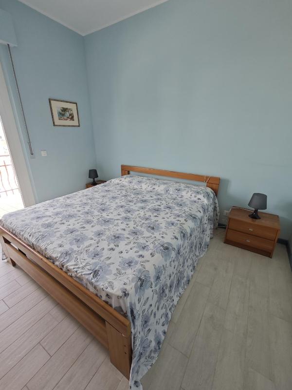R 39 - Trilocale con ampio terrazzo - image 3