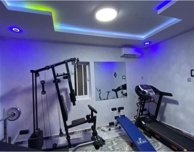 Starexx Luxury Apartment - image 15