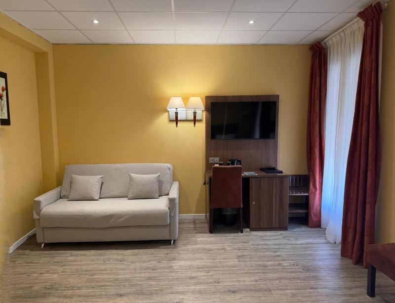 Hotel Capitole - image 31