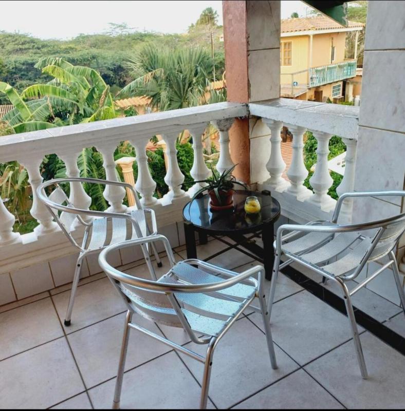 Thumbs up apartments with pool and near beach - image 18