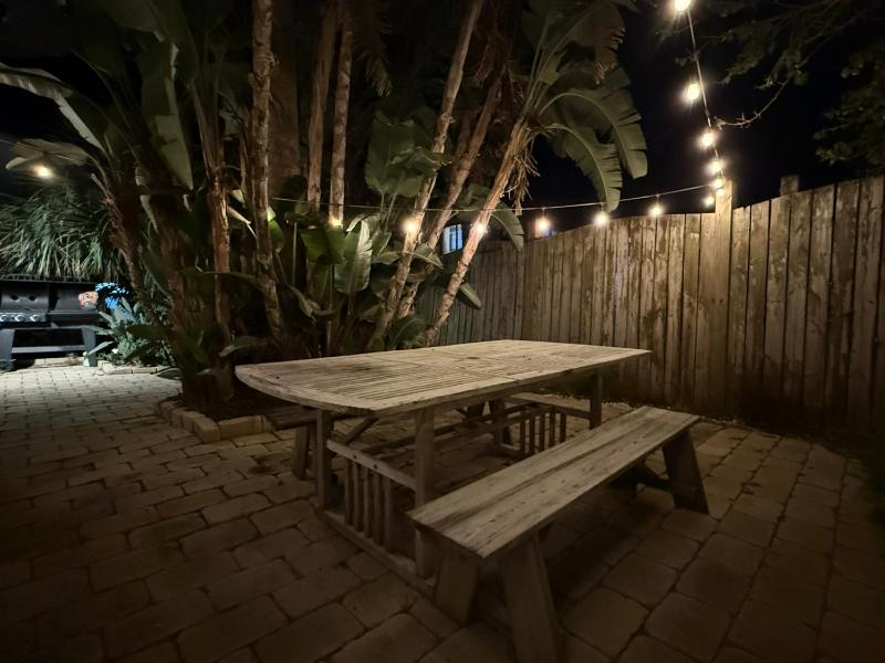 BEST BEACH Cottage Two Gorgeous Ocean Views - Renovated Like POTTERY BARN - Beach Steps Away - image 34