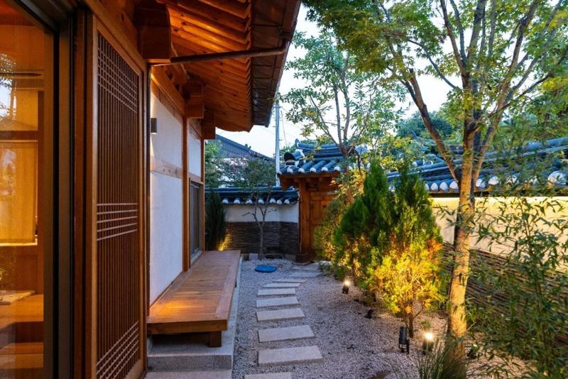 Gyeongju Hanok Stay Byeotbyeot - image 11