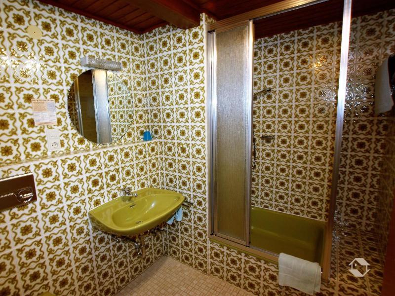Single Room image 2
