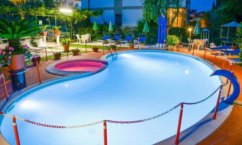 Hotel Benaco - image 43