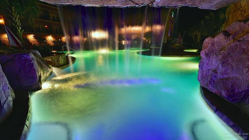 Holiday Inn Express & Suites Fredericksburg By IHG - image 18