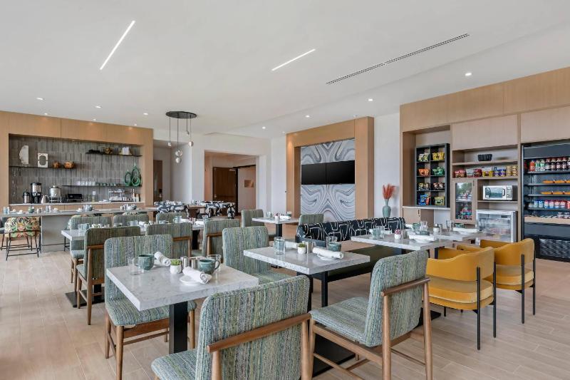 Cambria Hotel Austin Downtown - image 50