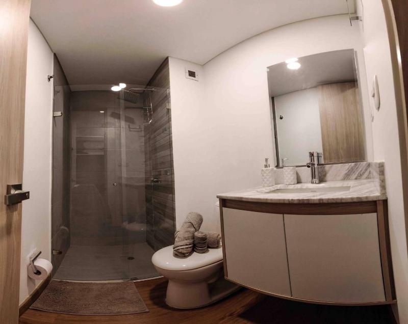 Modern Studio Apartment - image 3