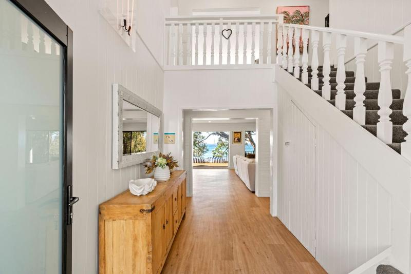 Collingwood Villa - Waterfront and Pet Friendly - image 49