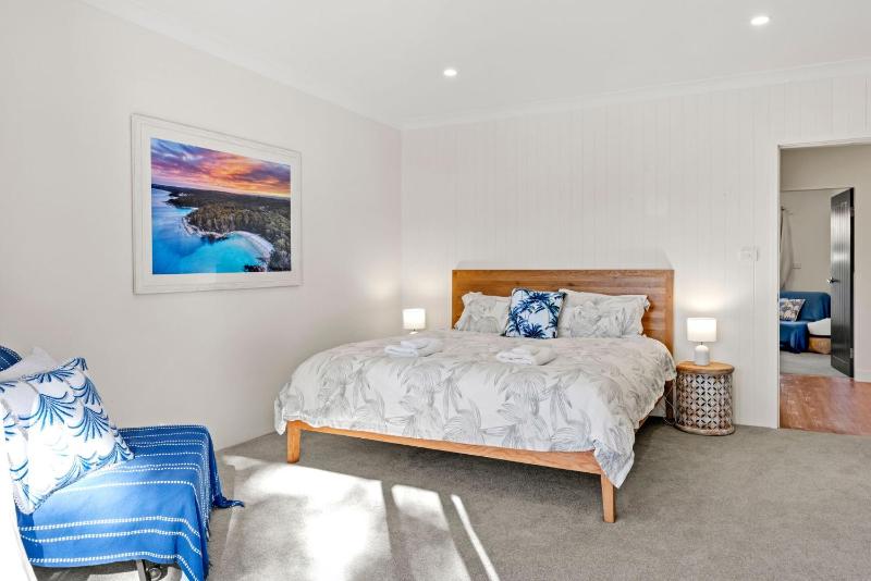 Collingwood Villa - Waterfront and Pet Friendly - image 26
