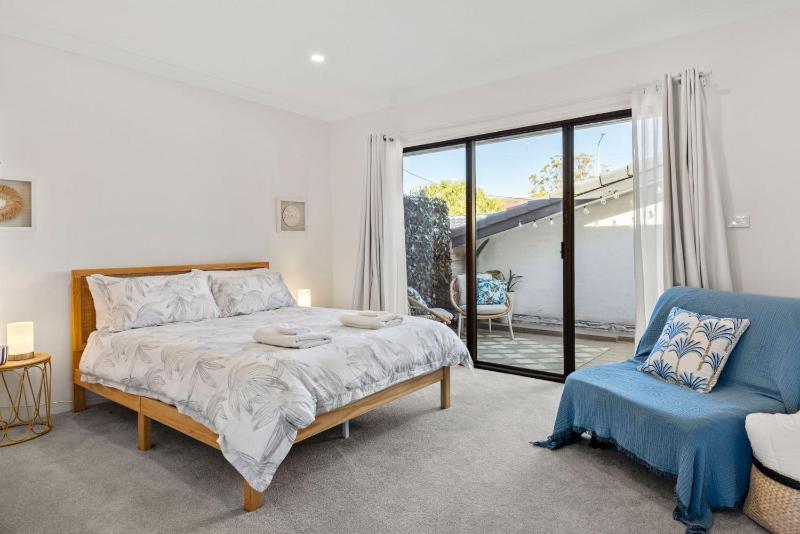 Collingwood Villa - Waterfront and Pet Friendly - image 24