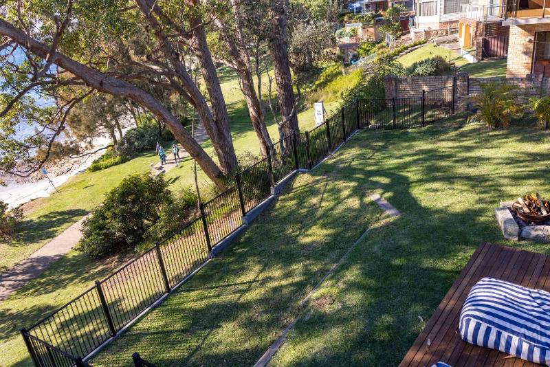 Collingwood Villa - Waterfront and Pet Friendly - image 5