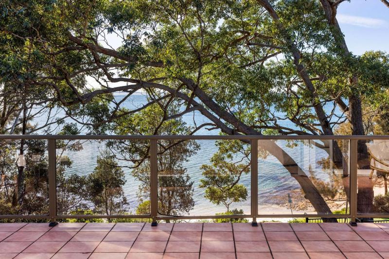 Collingwood Villa - Waterfront and Pet Friendly - image 42