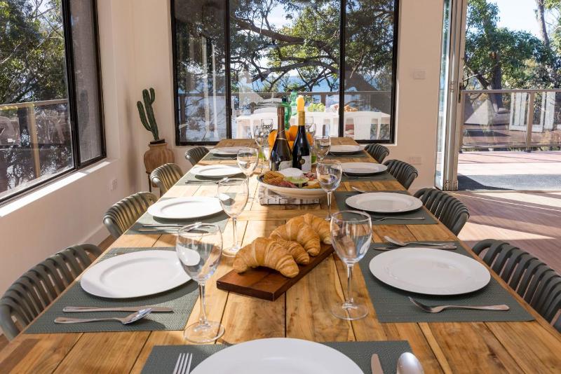 Collingwood Villa - Waterfront and Pet Friendly - image 11