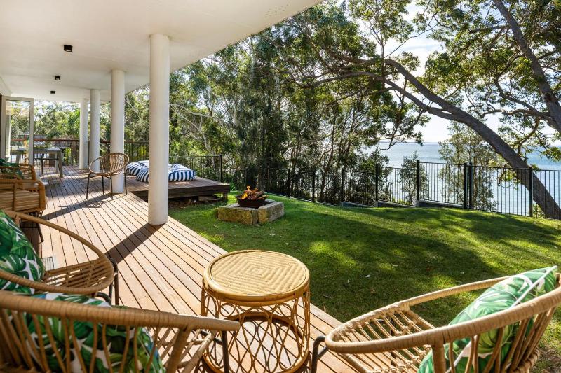 Collingwood Villa - Waterfront and Pet Friendly - image 10