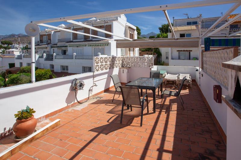 Sunny Roof Terrace Near Burriana Beach - image 11