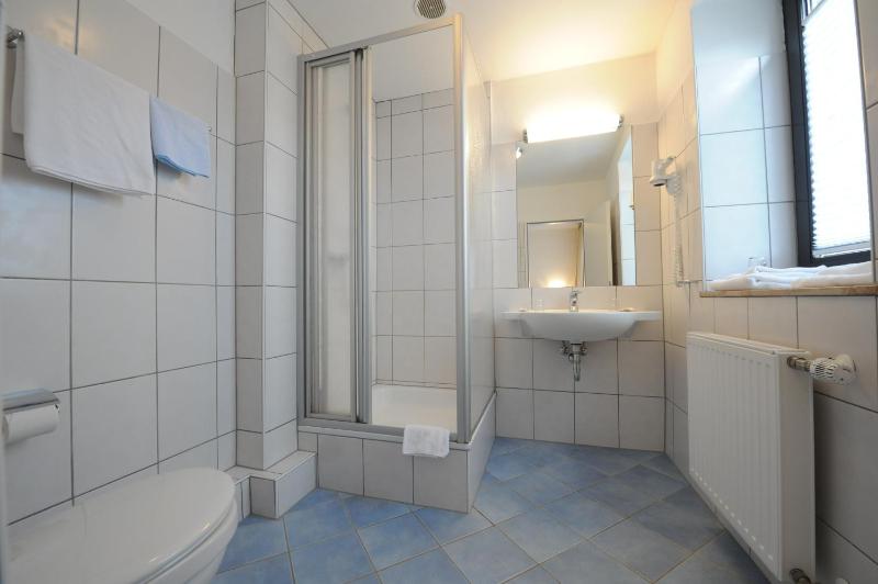 Double Room image 1