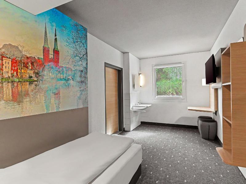 B&B Hotel Lübeck Berliner-Platz - image 8