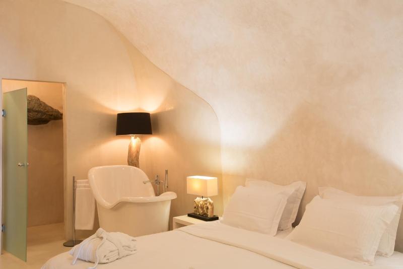 The Dream Santorini - image 8