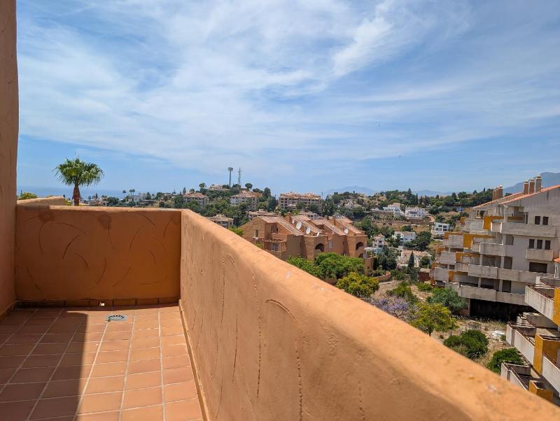 Casa Lila: Sunny 2bed in Marbella - image 39