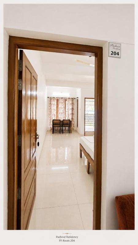 PAZHOOR RESIDENCY HOME STAY 4BHK Deluxe Apartment FF & SF - image 46