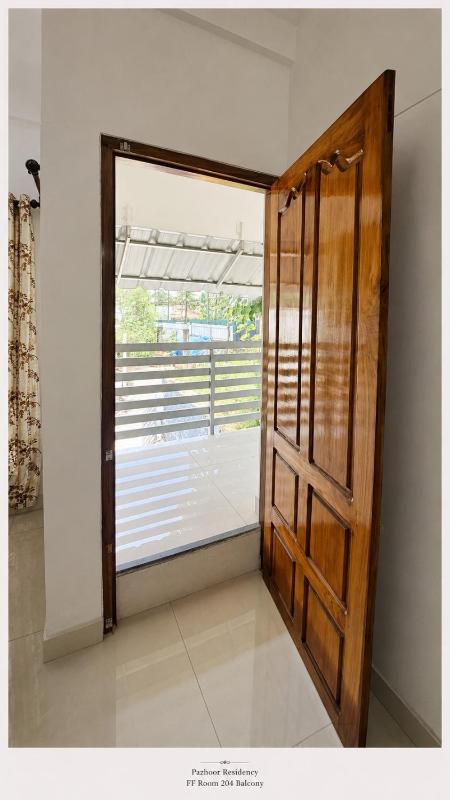 PAZHOOR RESIDENCY HOME STAY 4BHK Deluxe Apartment FF & SF - image 2