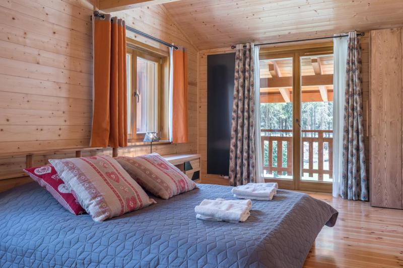 Large chalet for 10 with Mont Blanc's view - image 5