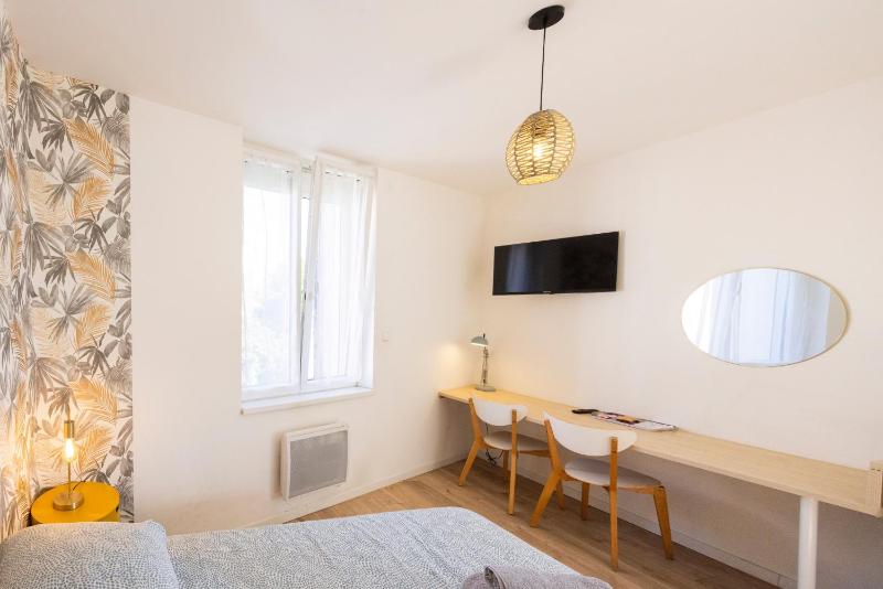 Cosy studio - image 15