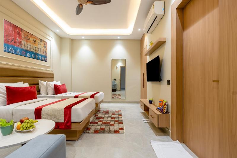The Embassy Inn - Sector 11 & Near Indoor Stadium - image 13