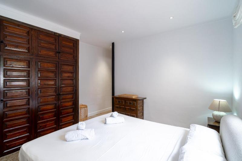Villa La Casita- Private Pool & Walk to Beach - image 31
