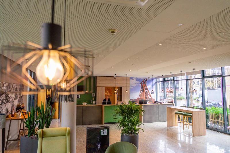 Mercure Hotel Plaza Essen - image 26