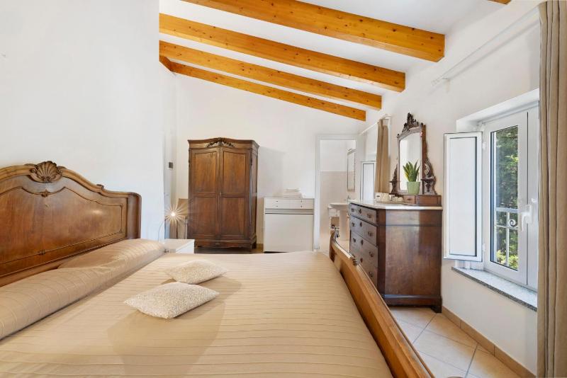 Rosa Di Mare Guest House - image 16