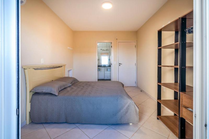 Casa para Temporada na Praia de Mariscal | 4 Quartos Jardim e Espaço Gourmet a Metros do Mar - image 41