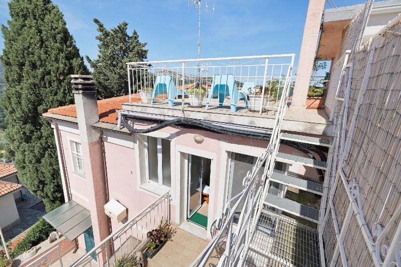 Rosa Di Mare Guest House - image 43