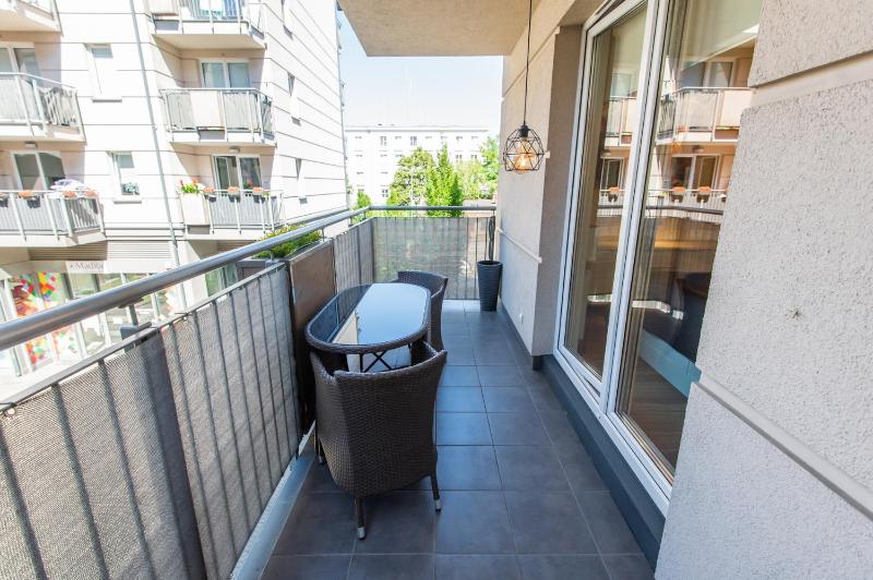 Super-Apartamenty Jeżyce Targi - image 3