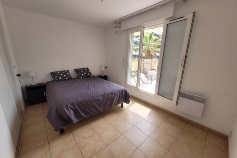 Bright house 300m from Fréjus beach - image 6