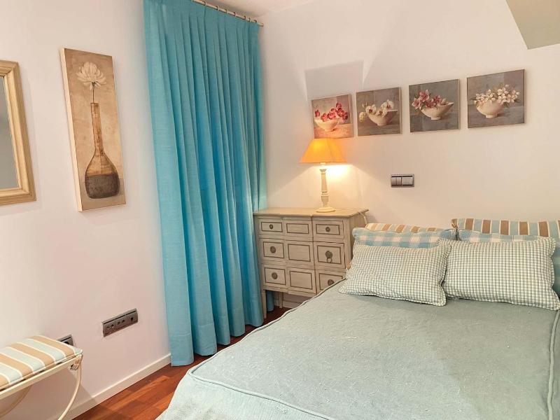 Spacest - Carrer de Sant Vicent Màrtir A - image 7