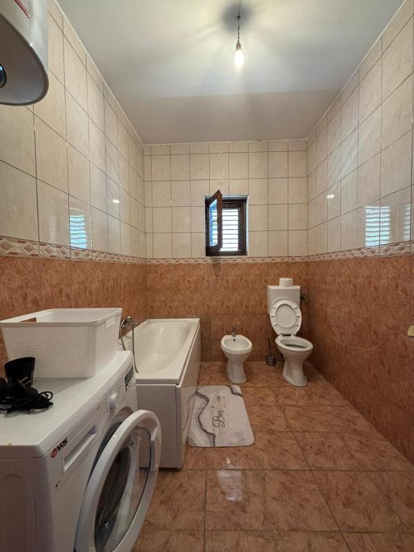 Apartments Vukasović - image 11