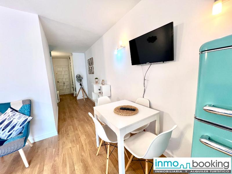 New Alboran Salou climatizado piscina y wifi - image 45