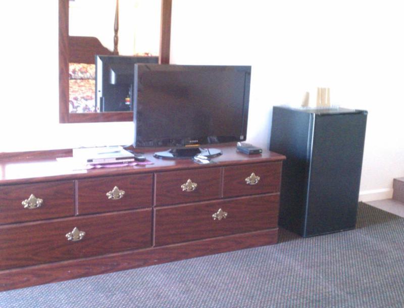 King Room - Non-Smoking image 2