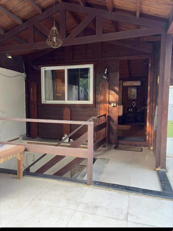 Stay in Greater Noida Green Verandah 1BHK Wooden House - image 17